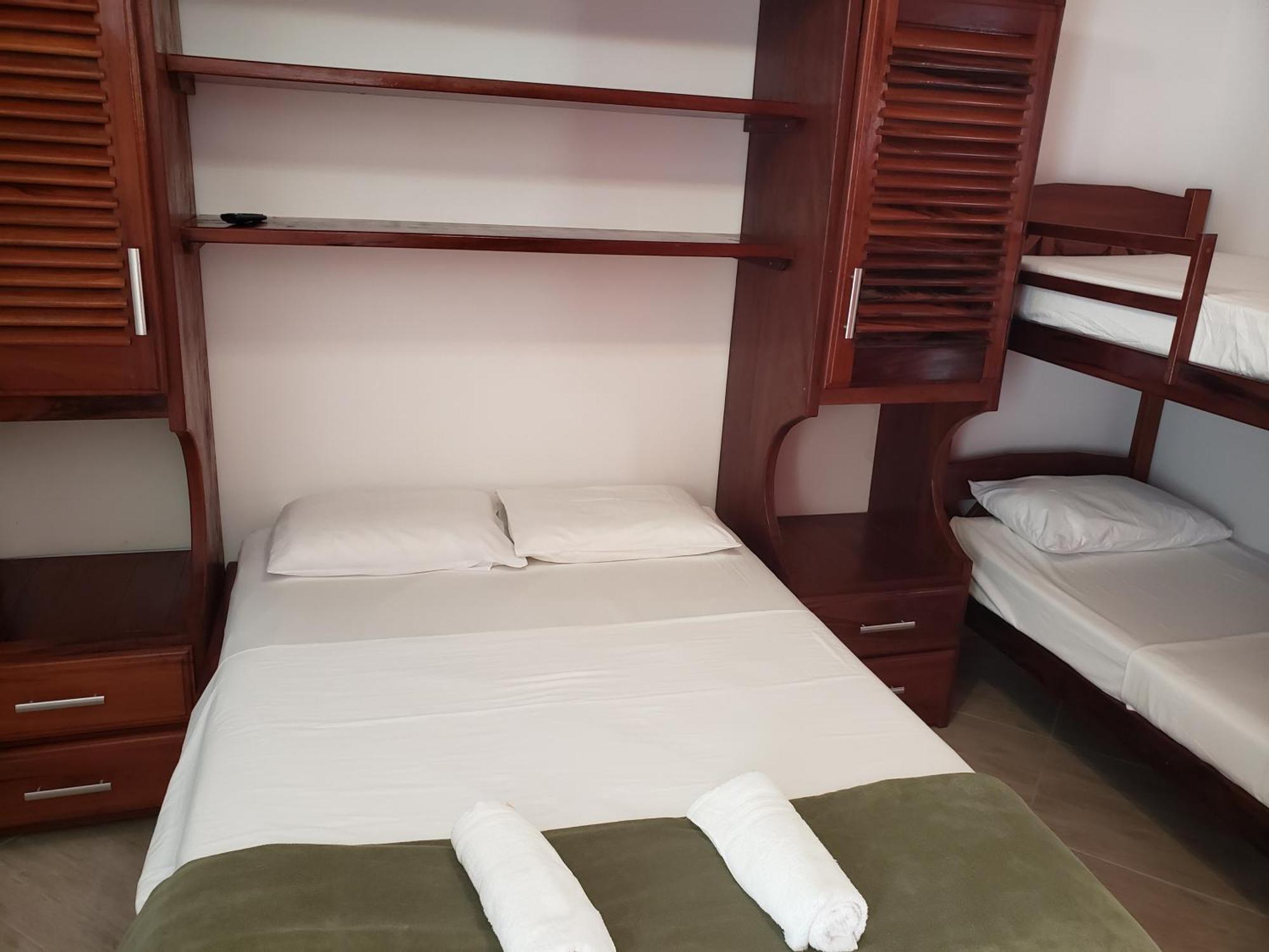 Hospedaria Vitoria Mar Ubatuba Esterno foto